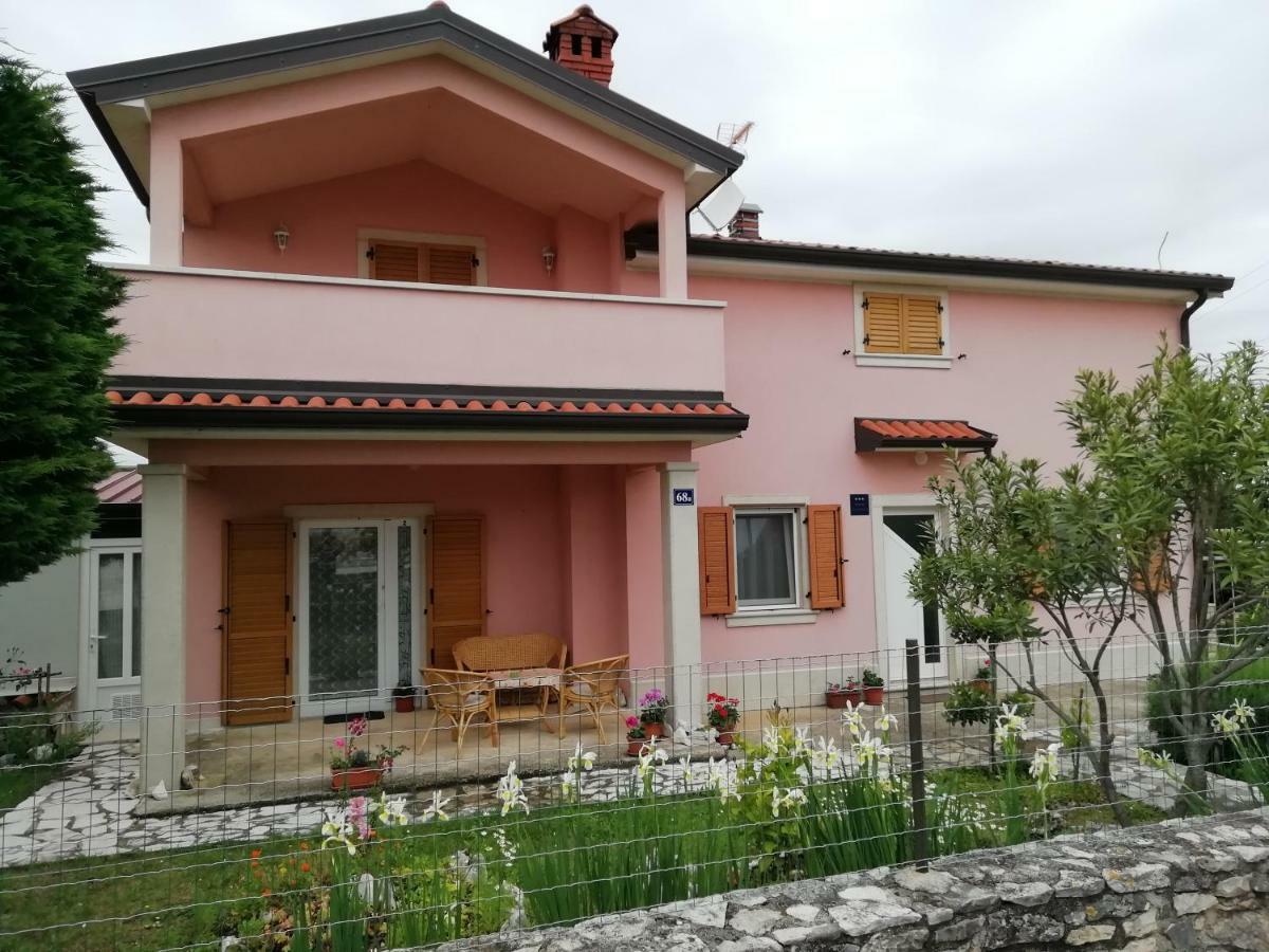 Apartmani Vesna Buje Exterior photo